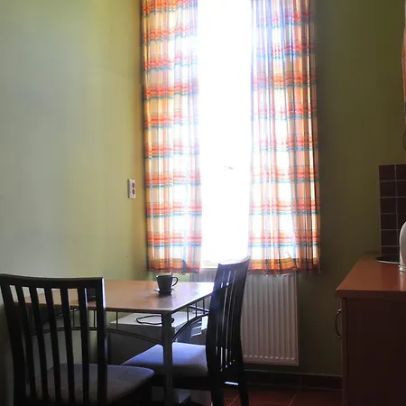 Alia Auberge de jeunesse *
