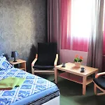 Hostel Alia